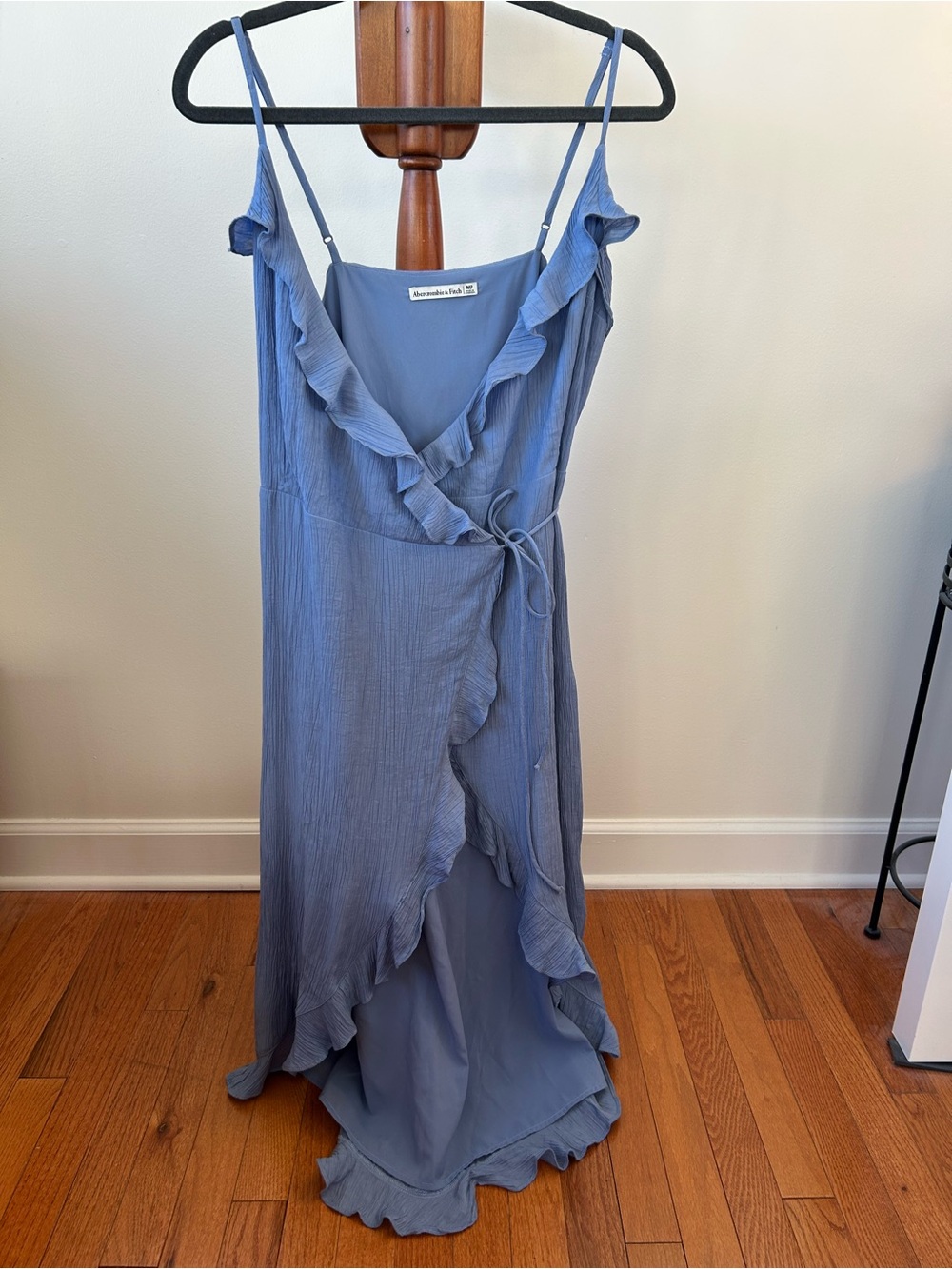 Abercrombie & Fitch Periwinkle Ruffle Wrap High-Low Dress EUC